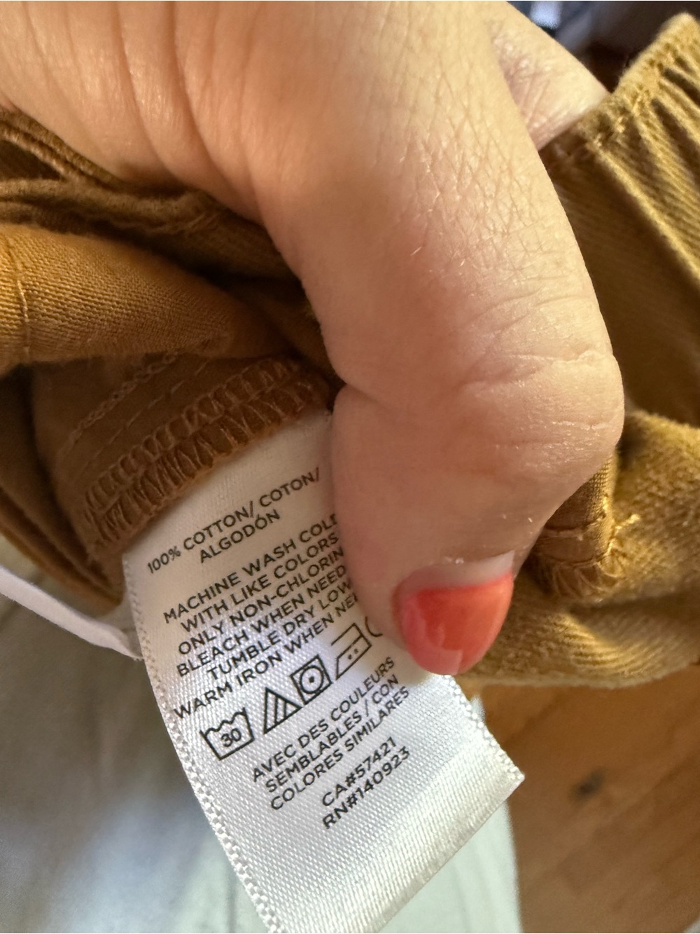LOFT Tan Chino Tapered Pants - Size 2 - Picture 3 of 4